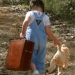 girl with suitcase1